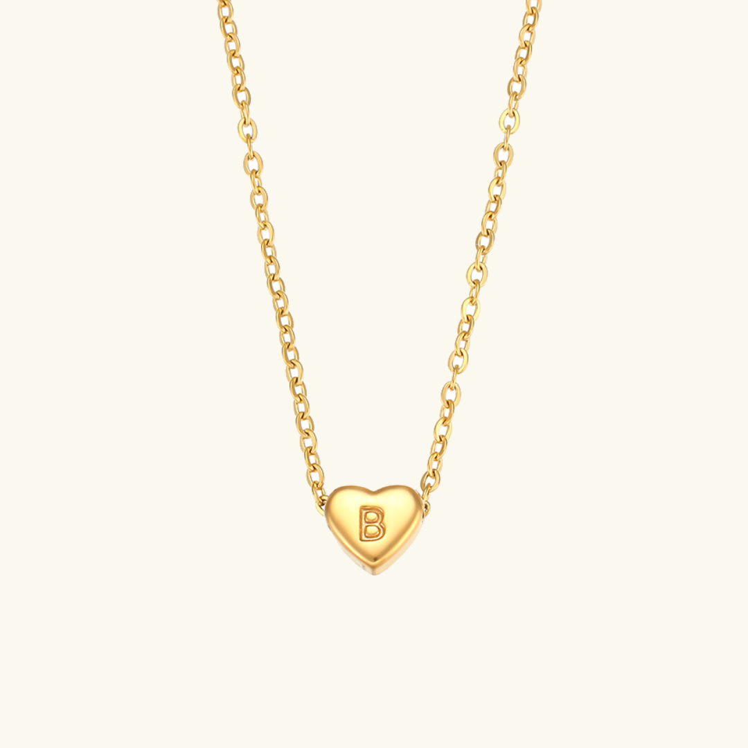 Collier en Or avec Initiale en Forme de Cœur