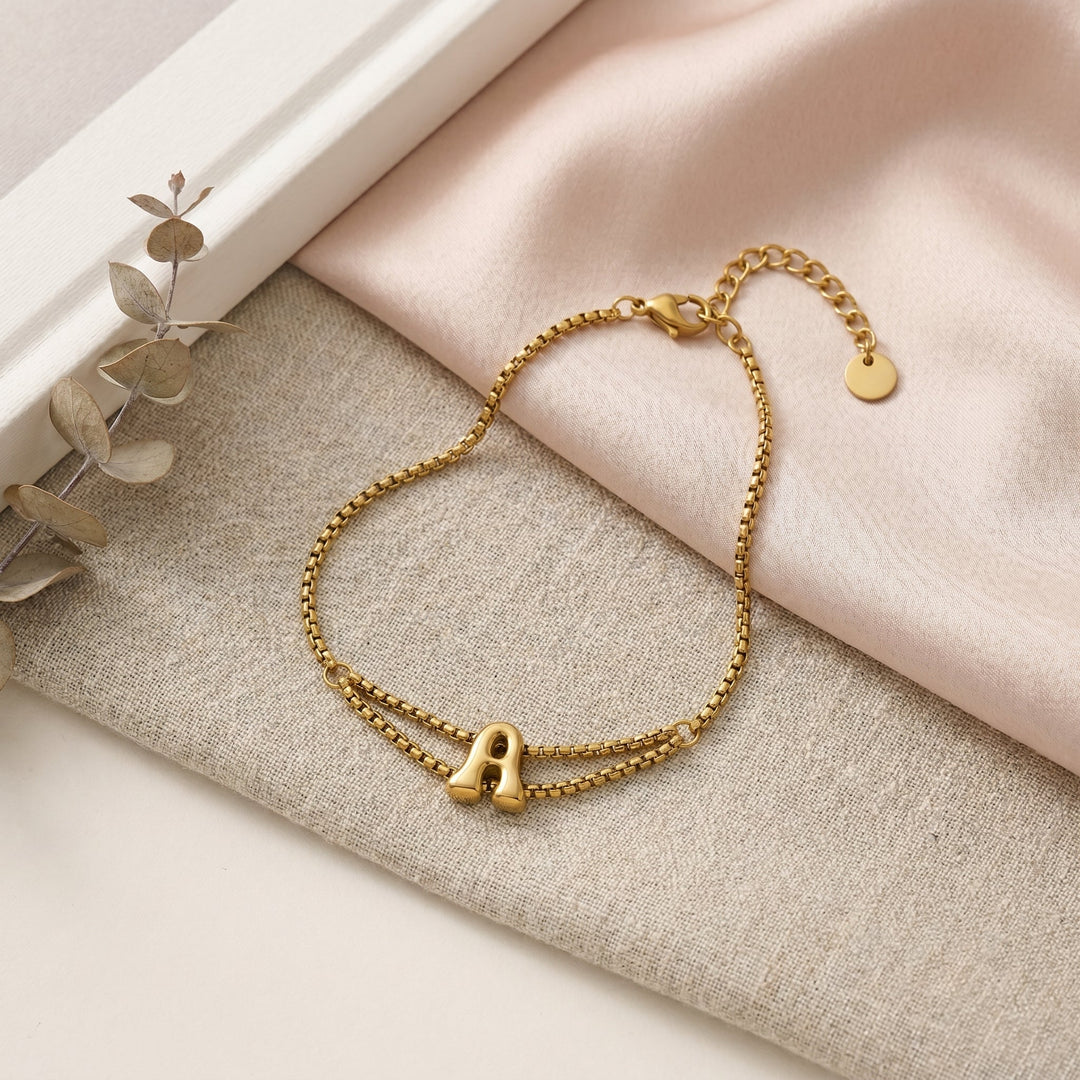 Bracelet Initial en Script Gras