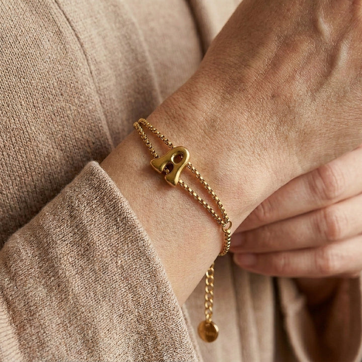 Bracelet Initial en Script Gras