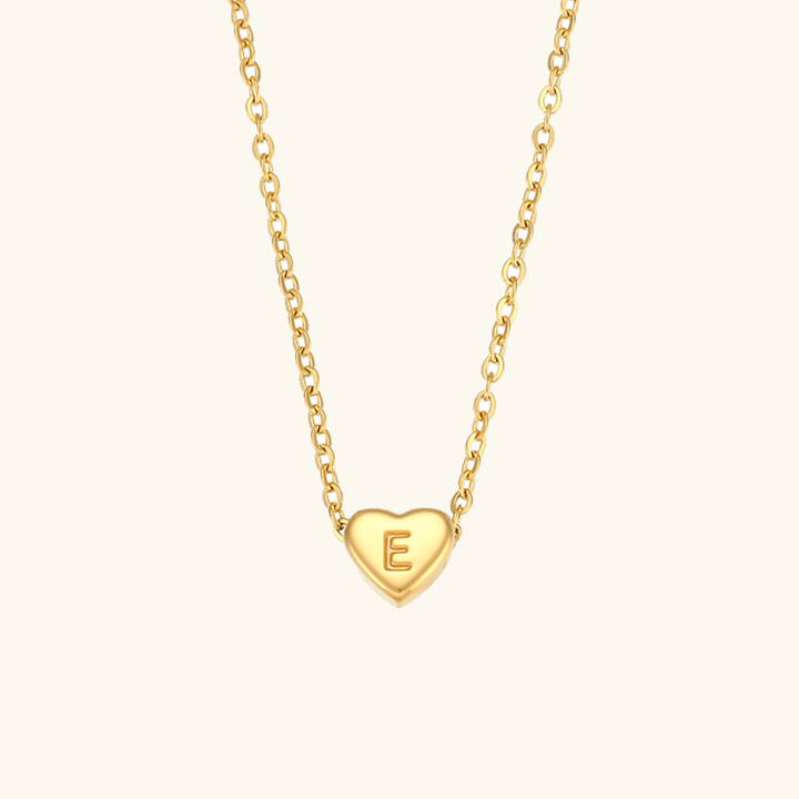Collier en Or avec Initiale en Forme de Cœur
