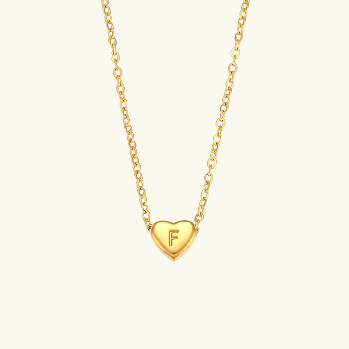 Collier en Or avec Initiale en Forme de Cœur