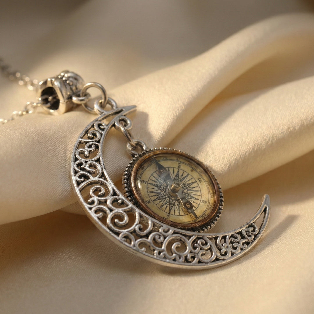 Collier Croissant Noor