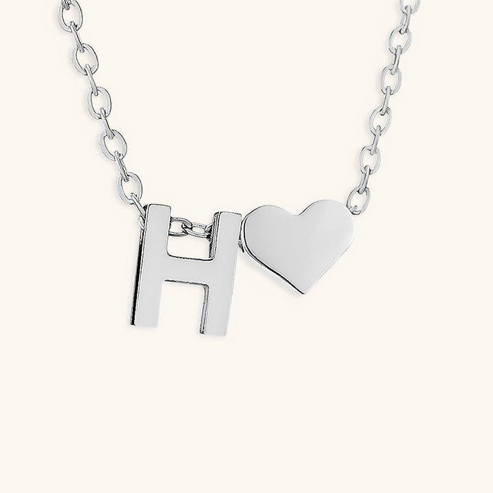 Collier en Or avec Lettre Initiale Ria