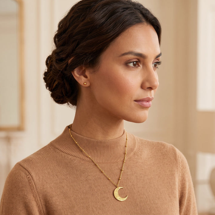 Collier Croissant de Dureté et de Facilité