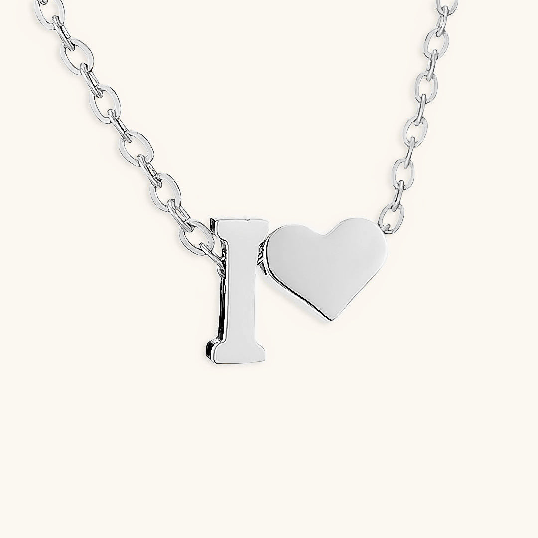 Collier en Or avec Lettre Initiale Ria