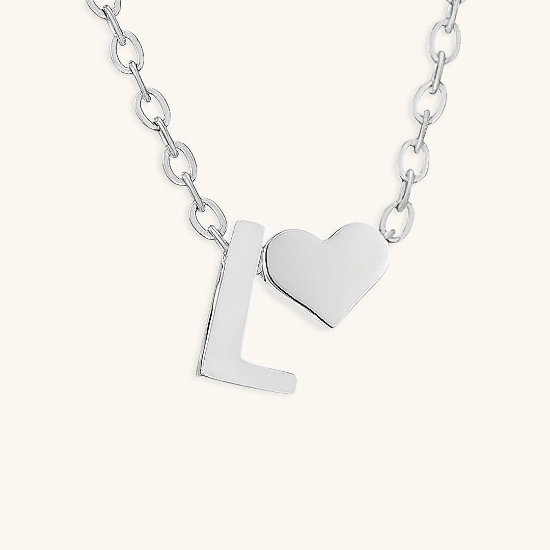 Collier en Or avec Lettre Initiale Ria