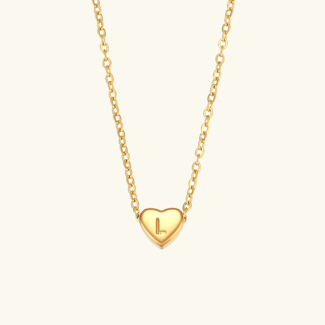 Collier en Or avec Initiale en Forme de Cœur