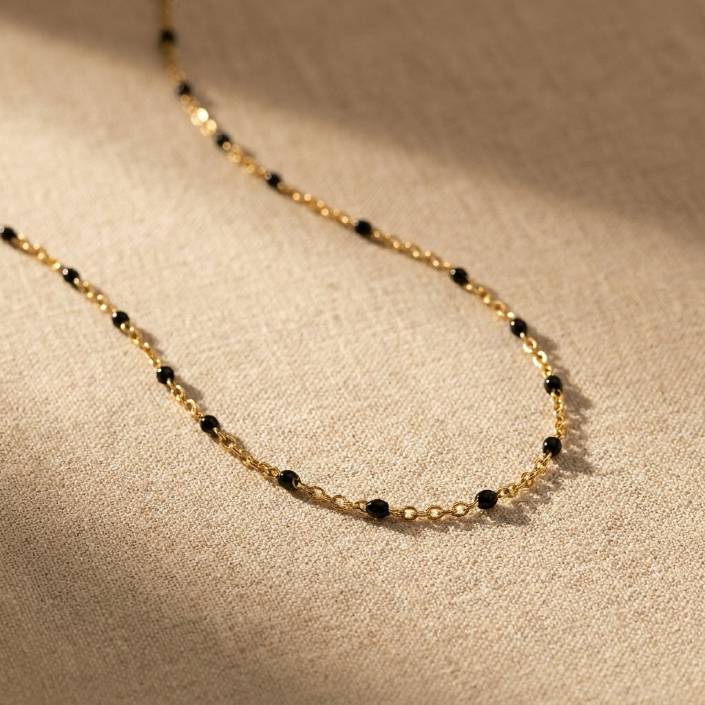 Collier en perles noires Layl