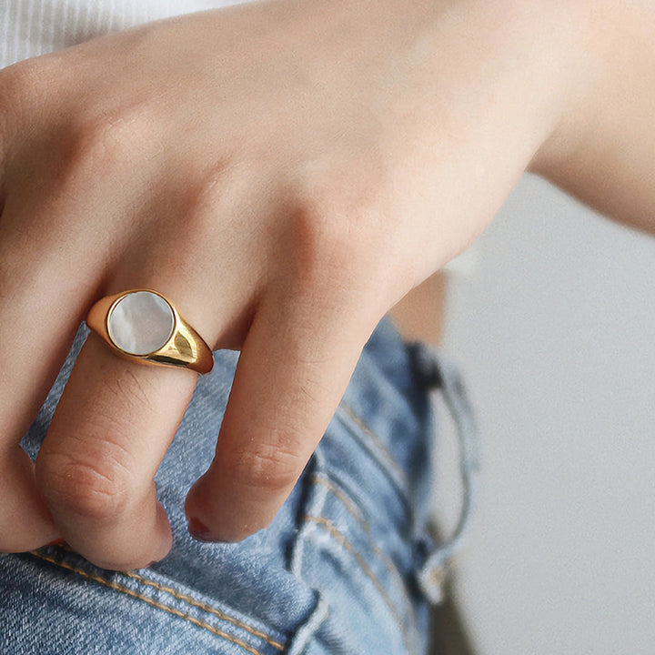 Bague en Or avec Nacre