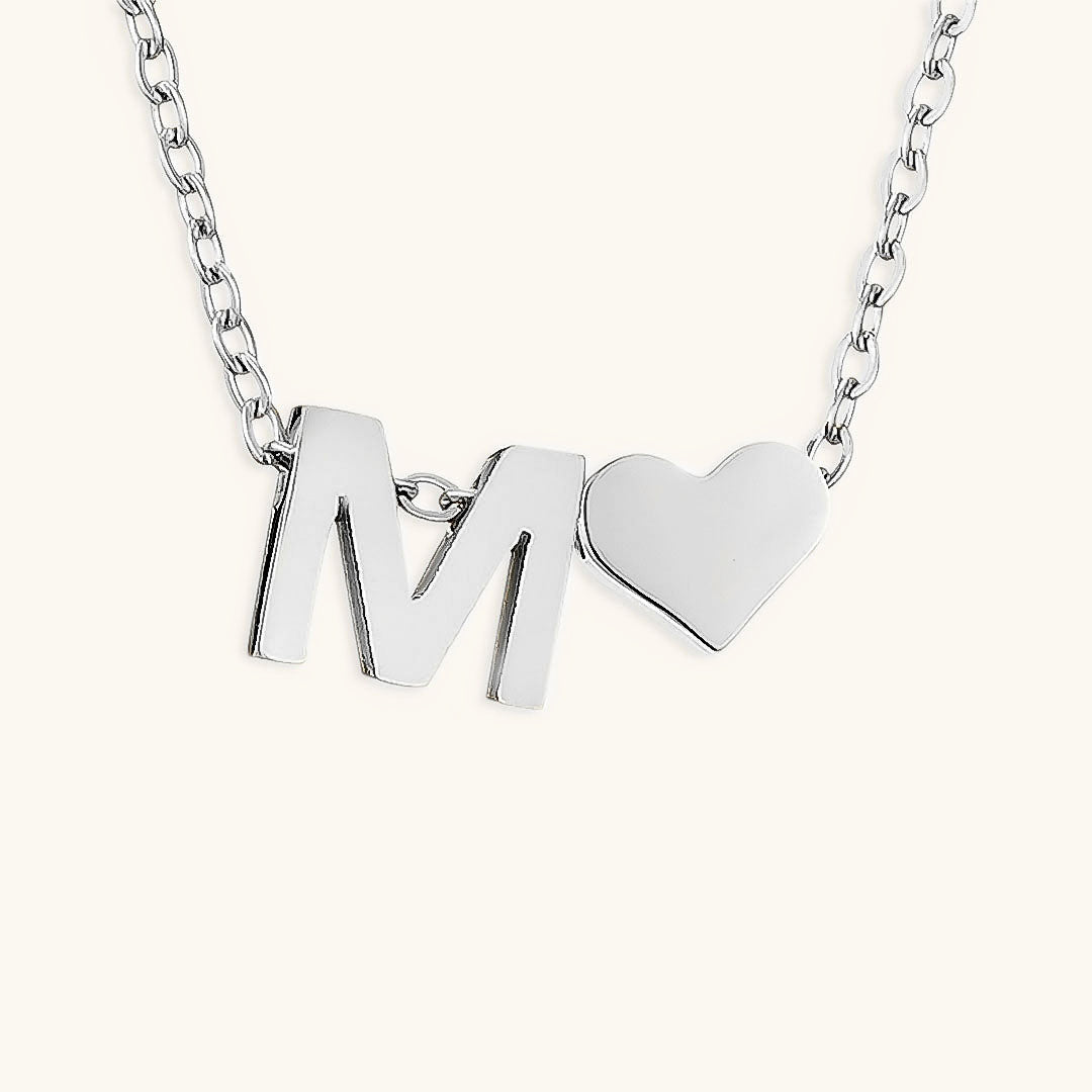 Collier en Or avec Lettre Initiale Ria