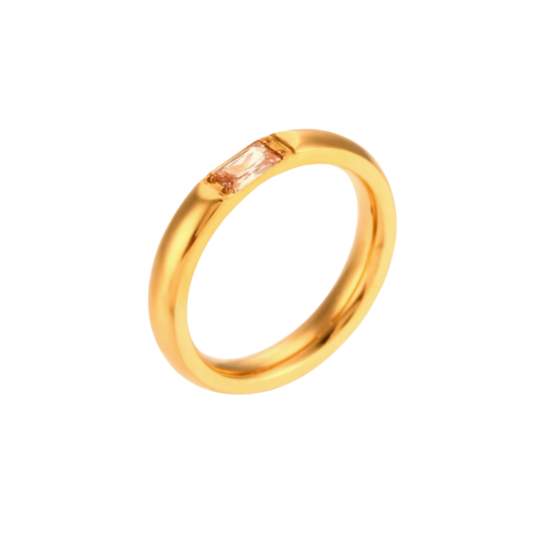 Bague en or avec pierre baguette