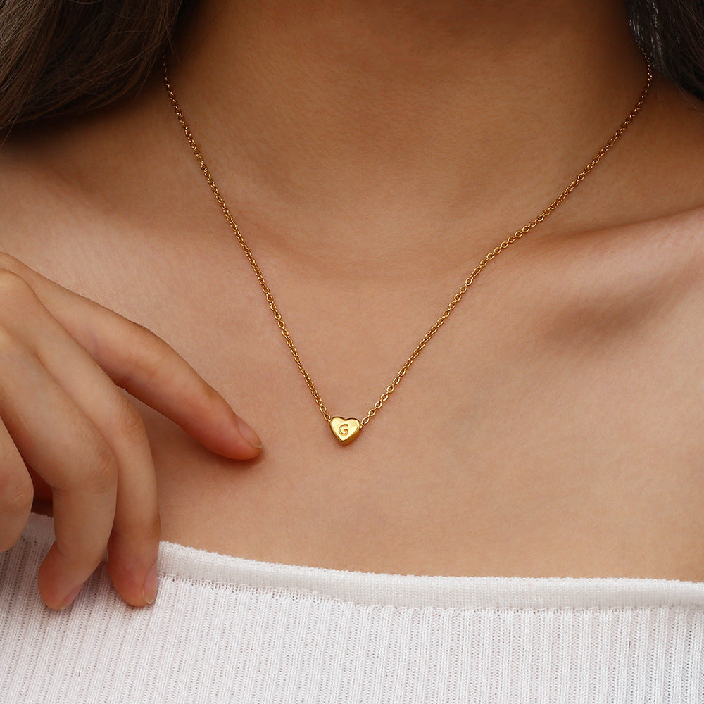 Collier en Or avec Initiale en Forme de Cœur