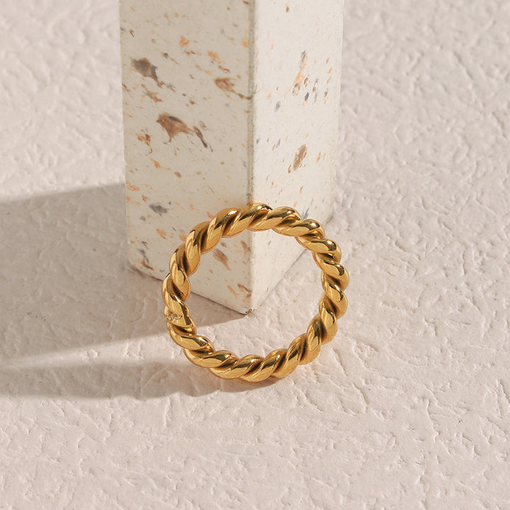 Bague Twist Melody en Or