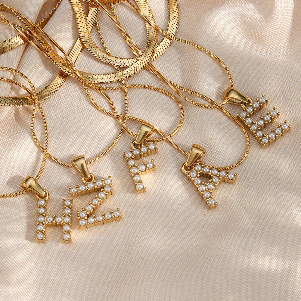 Collier en Or avec Lettre Initiale Superposée Fiona