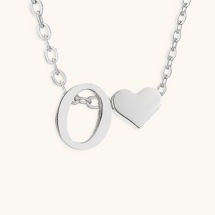 Collier en Or avec Lettre Initiale Ria