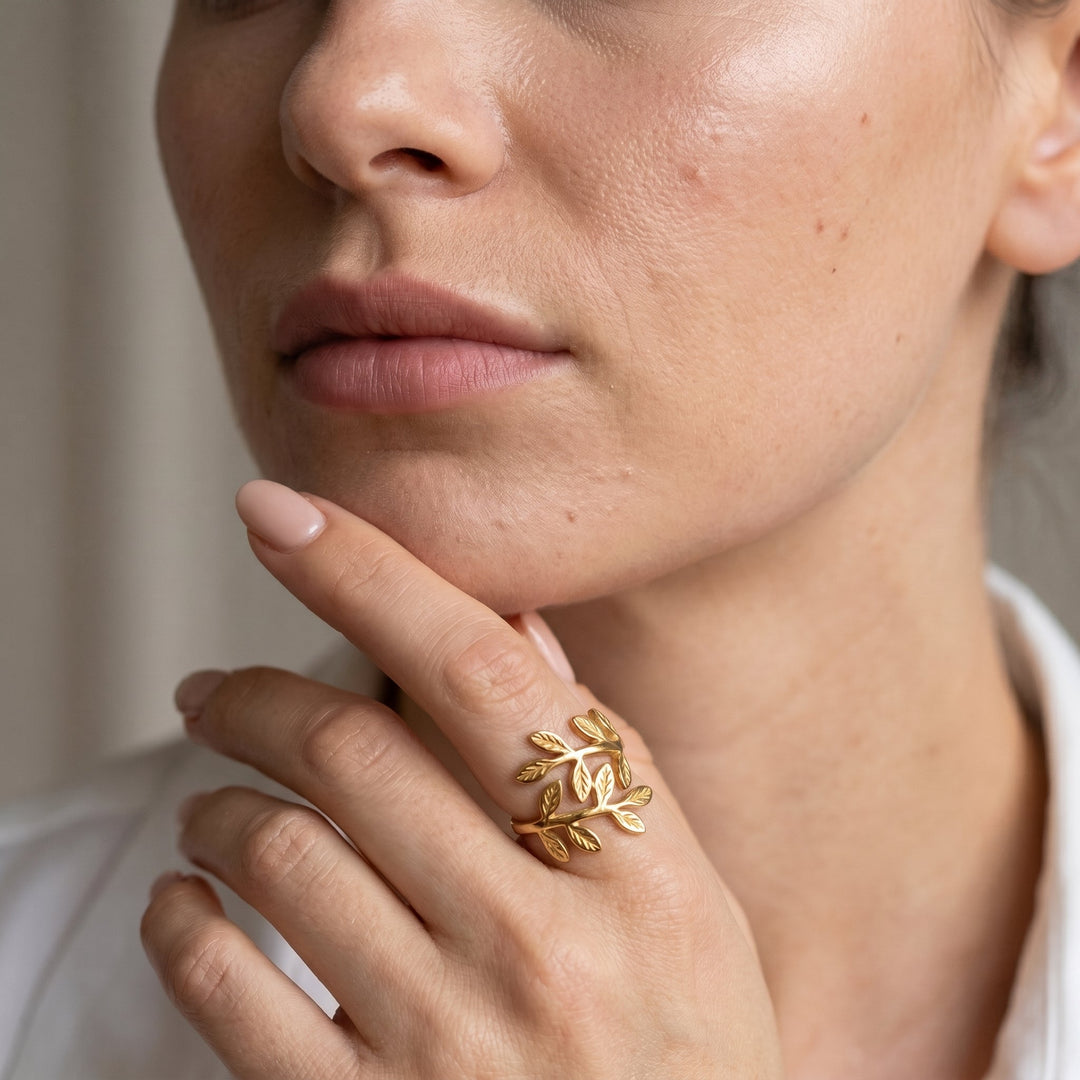 Bague Feuille d'Olivier Par Amina — Palestine