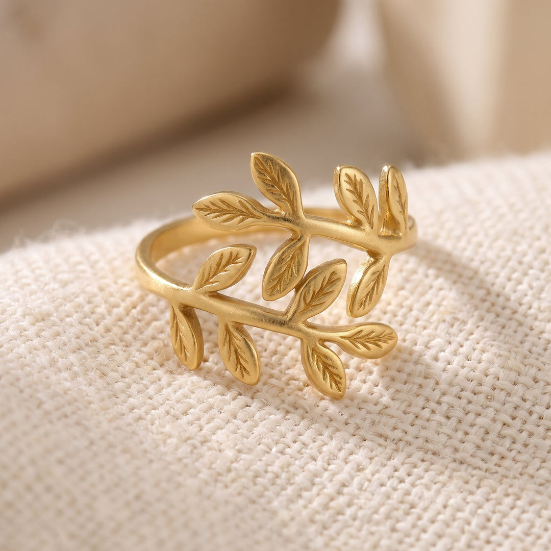 Bague Feuille d'Olivier Par Amina — Palestine