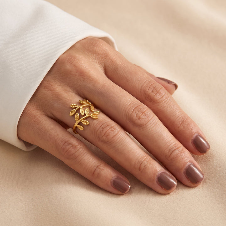 Bague Feuille d'Olivier Par Amina — Palestine