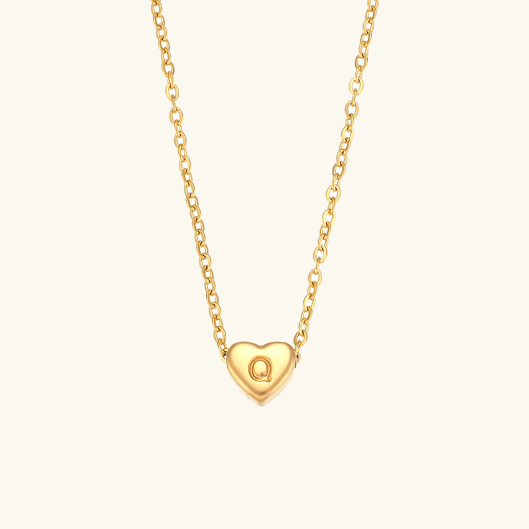 Collier en Or avec Initiale en Forme de Cœur
