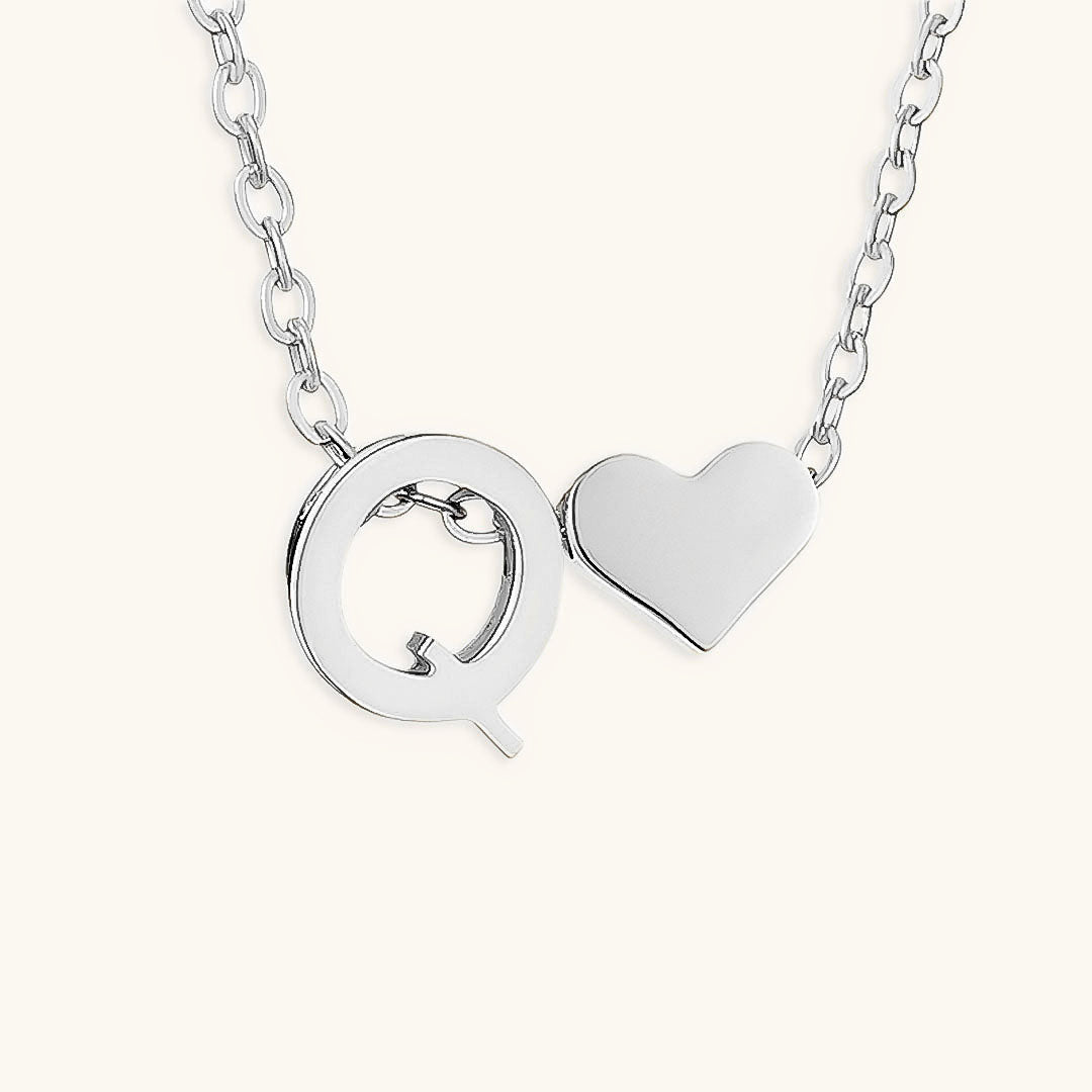 Collier en Or avec Lettre Initiale Ria