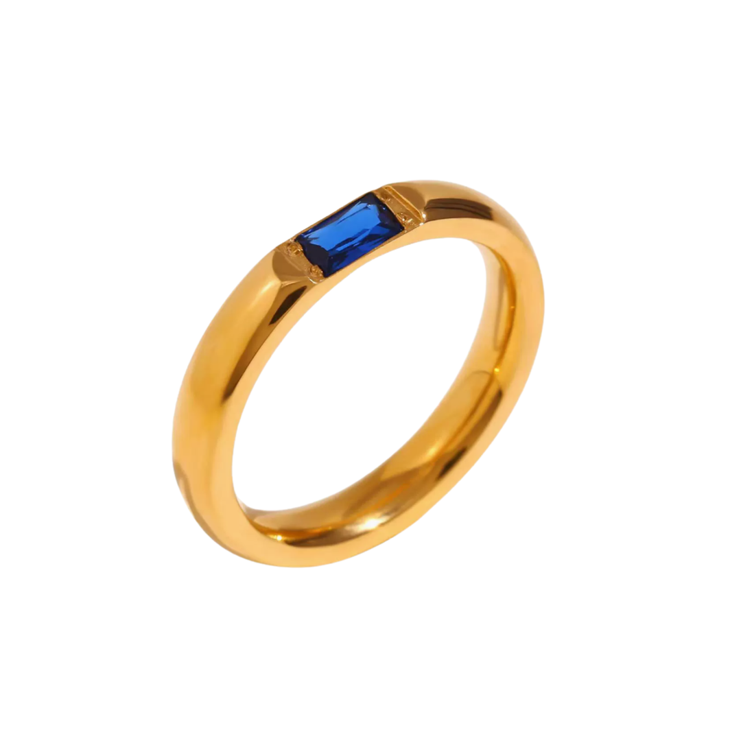 Bague en or avec pierre baguette