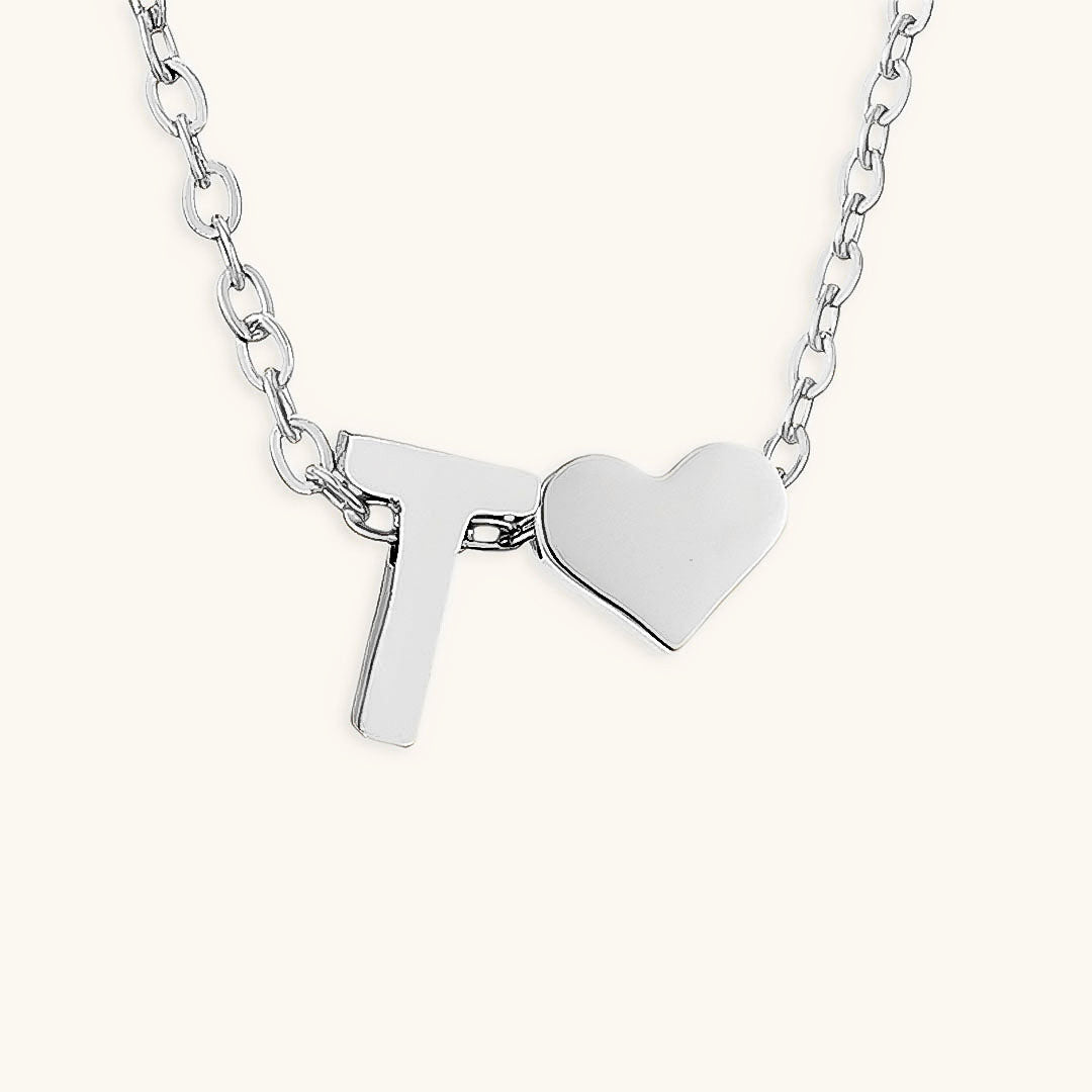 Collier en Or avec Lettre Initiale Ria