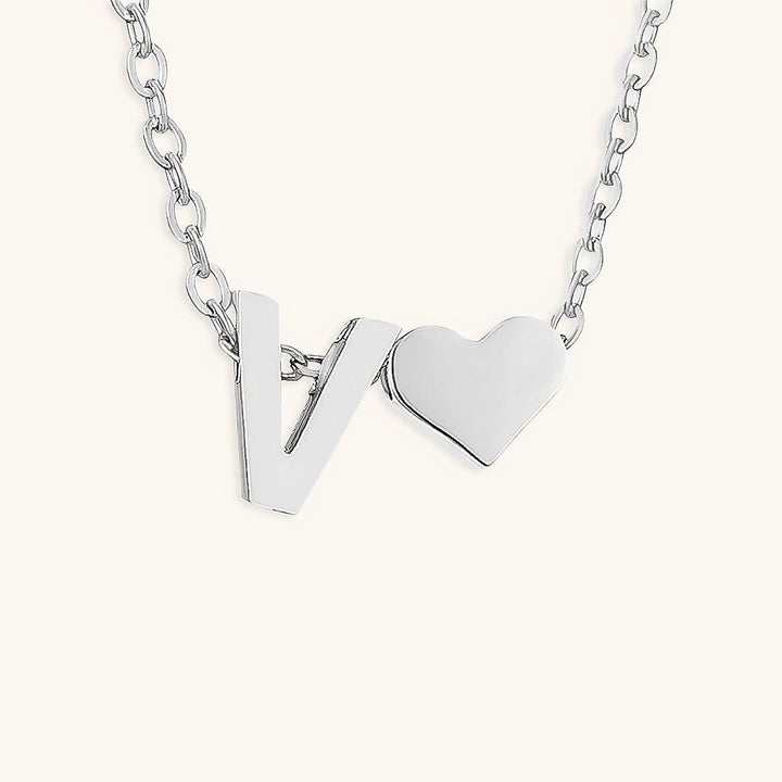 Collier en Or avec Lettre Initiale Ria