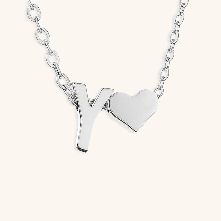 Collier en Or avec Lettre Initiale Ria