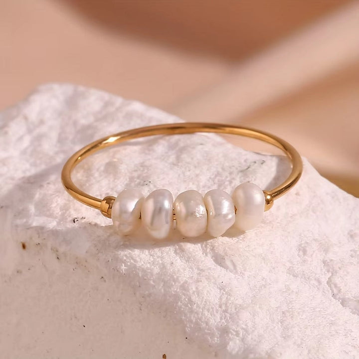 Bague Zareen