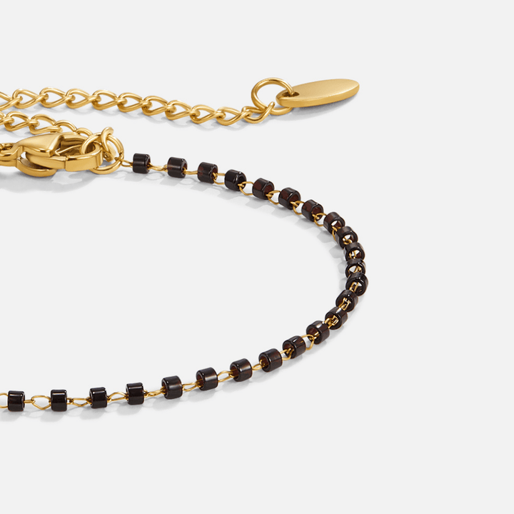 Bracelet en perles noires Maisie