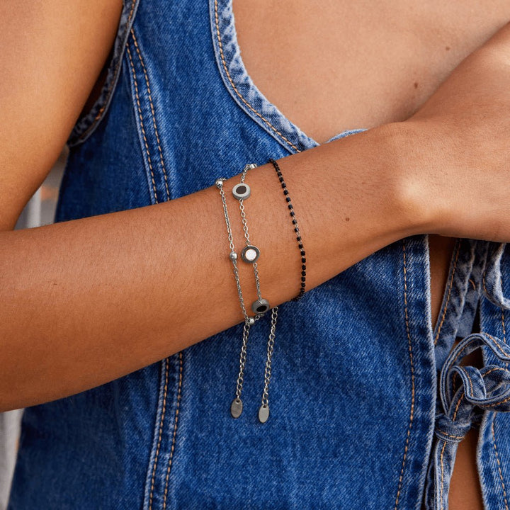 Bracelet en argent avec pierres onyx et blanches